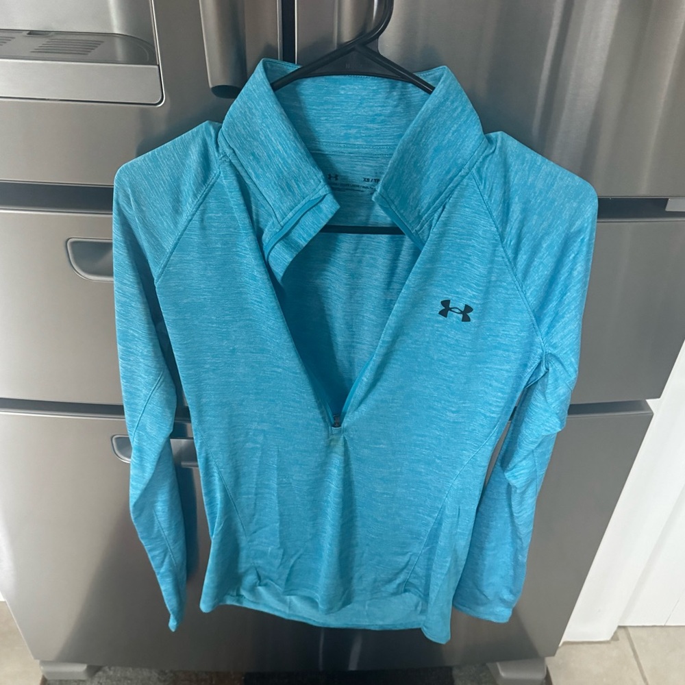 Under armor top